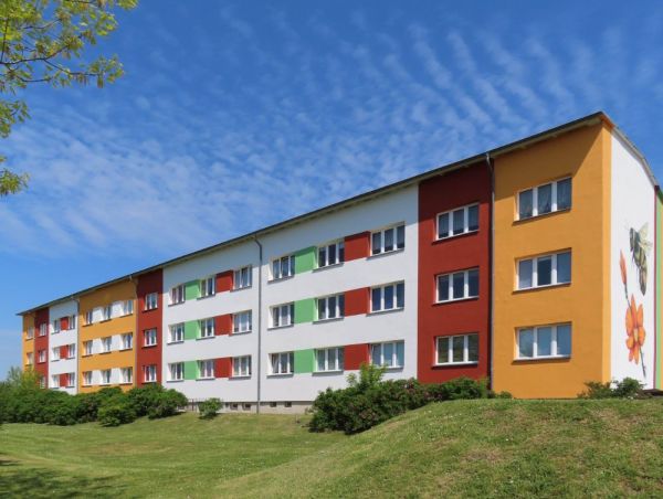 3-Zimmer- Wohnung mit Badewanne und Tageslichtbad - Photo 2