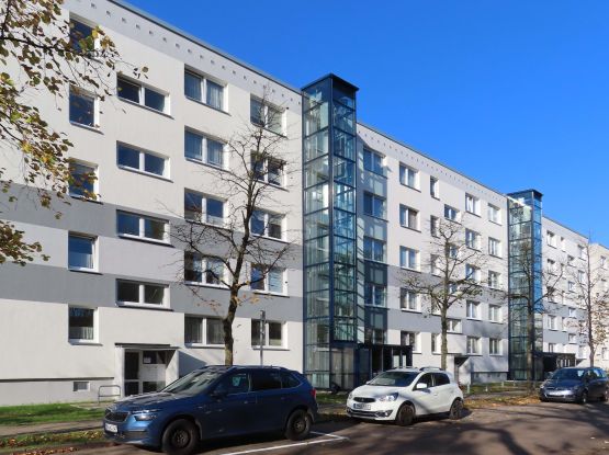 Husumer Str. 9-13